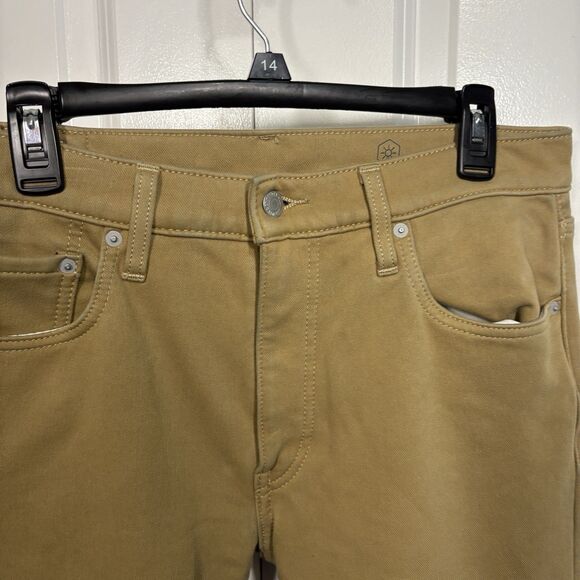 Levi’s 502 Warm Jeans Mens 33x32 Big E Taper Fit Khaki Stretch Casual Pants - Picture 2 of 15